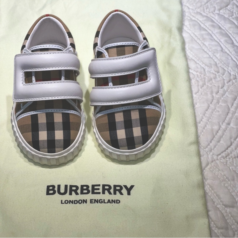 Baby Burberry Shoes
